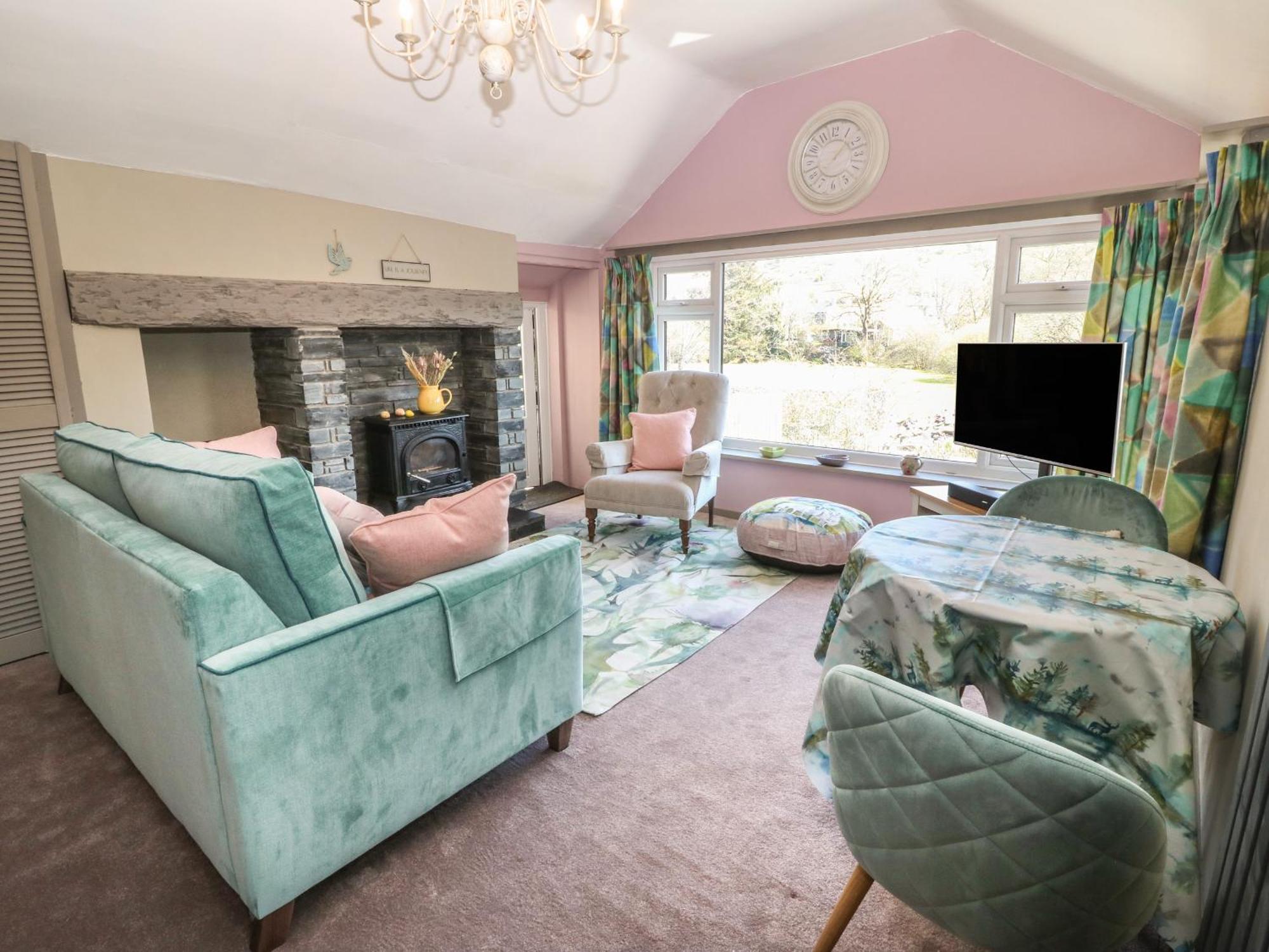 White Roses Retreat Villa Betws-y-Coed Buitenkant foto